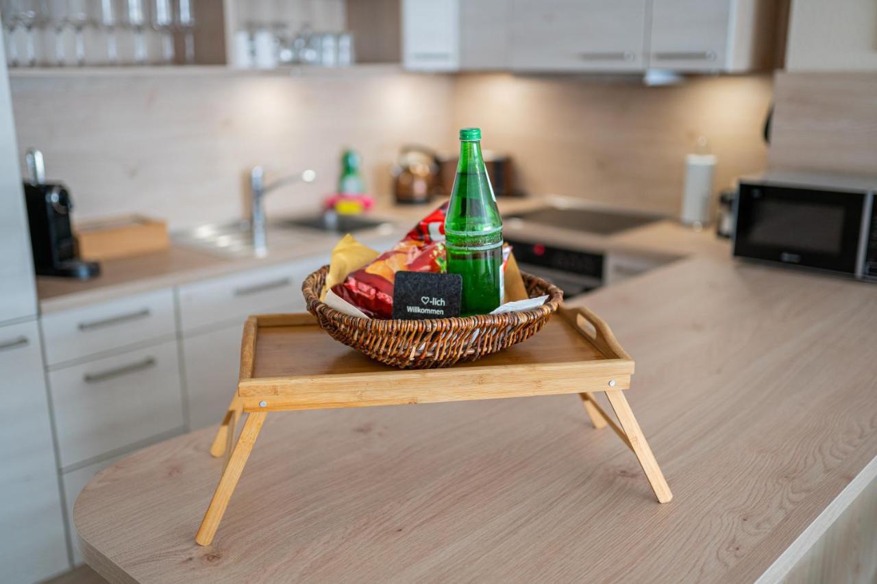Golden Design Apartment Familie Business 6 Pers Buero Fitnessecke Naehe Messe Dus 1000 Mbit 뒤스부르크 외부 사진